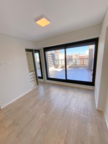 1200 Sarmiento, Macrocentro, 2000, 1 Dormitorio Habitaciones, 0 ,1 BañoBathrooms,Departamentos,En Venta,Sarmiento,0,1593