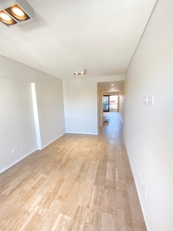 1200 Sarmiento, Macrocentro, 2000, 1 Dormitorio Habitaciones, 0 ,1 BañoBathrooms,Departamentos,En Venta,Sarmiento,0,1593