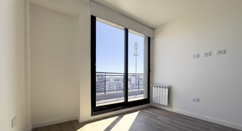 Pellegrini 1700 Pellegrini, Centro, 2000, 2 Habitaciones Habitaciones, 0 ,2 BathroomsBathrooms,Departamentos,En Venta,Pellegrini ,0,1598